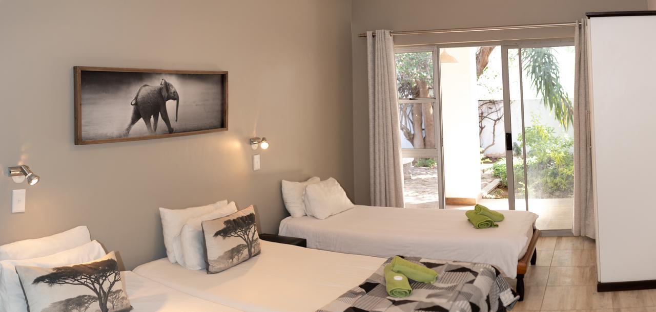 Out Of Africa Guesthouse Otjiwarongo Exterior foto