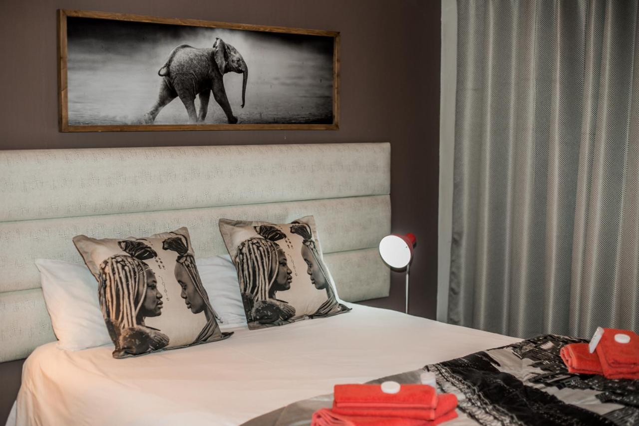 Out Of Africa Guesthouse Otjiwarongo Exterior foto
